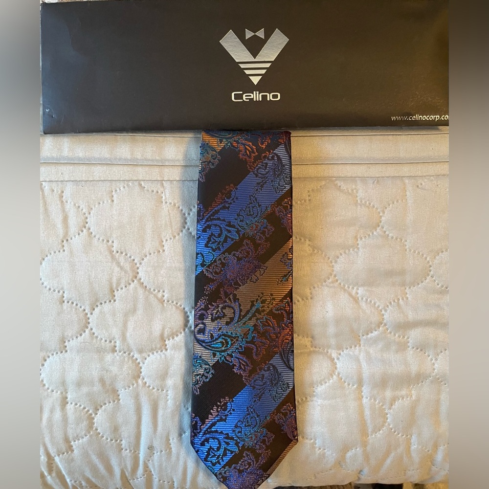 Brand New Celino  multi color premium Turkey made mens necktie.